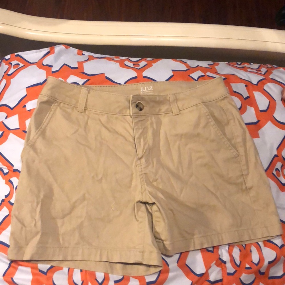 Khaki shorts